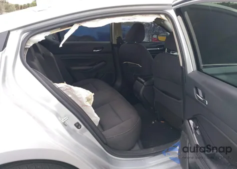 2021 Nissan Altima Sv Fwd z USA, uszkodzony, nr VIN 1N4BL4DV6MN325733